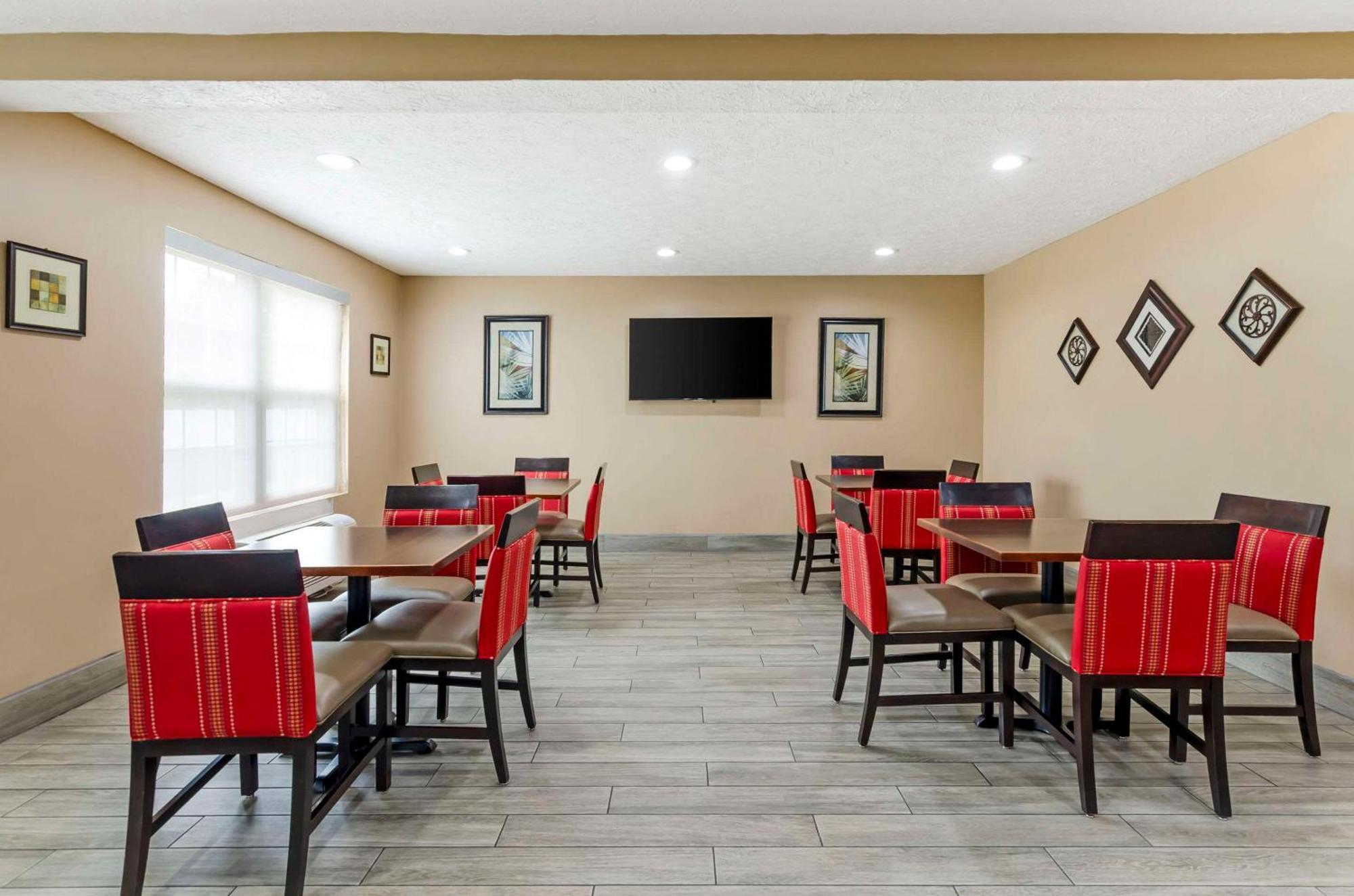 Max Meadows Comfort Inn Wytheville - Fort Chiswell מראה חיצוני תמונה
